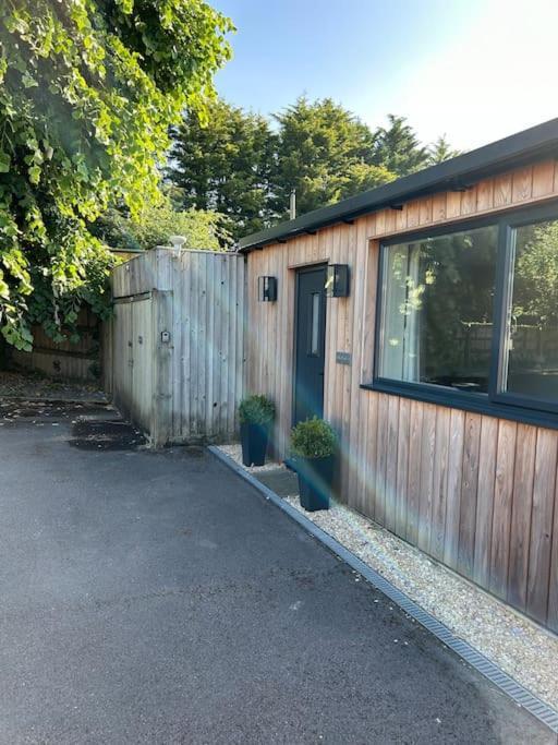Larks Leaze Lodge, Steeple Ashton, Wiltshire Trowbridge Buitenkant foto